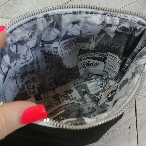 NEW Kiehl's Makeup Bag w. Sample Canvas Black and White - Picture 5 of 5
